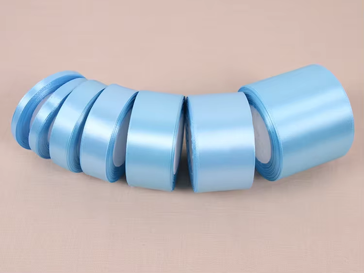 Rubans en Satin Bleu Ciel de 6mm