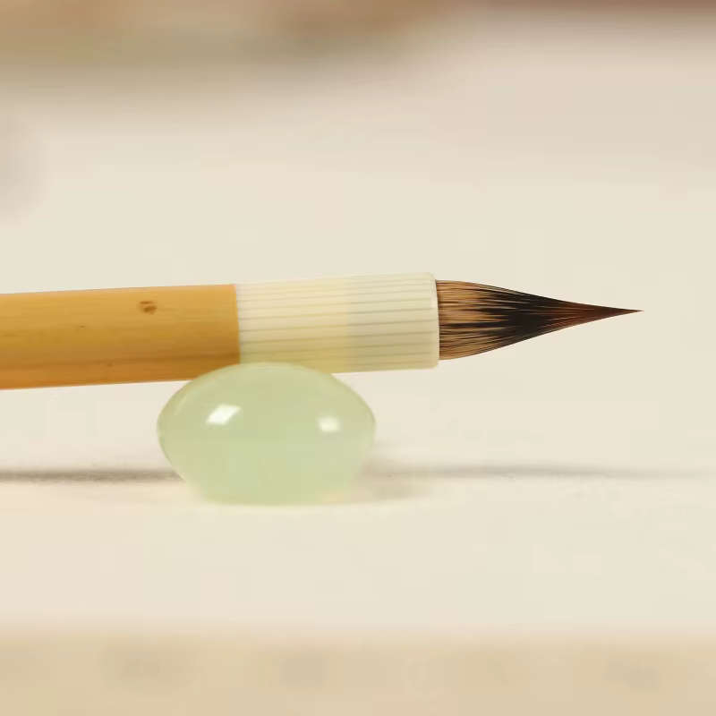 Pinceau en poils de belette pour débutants