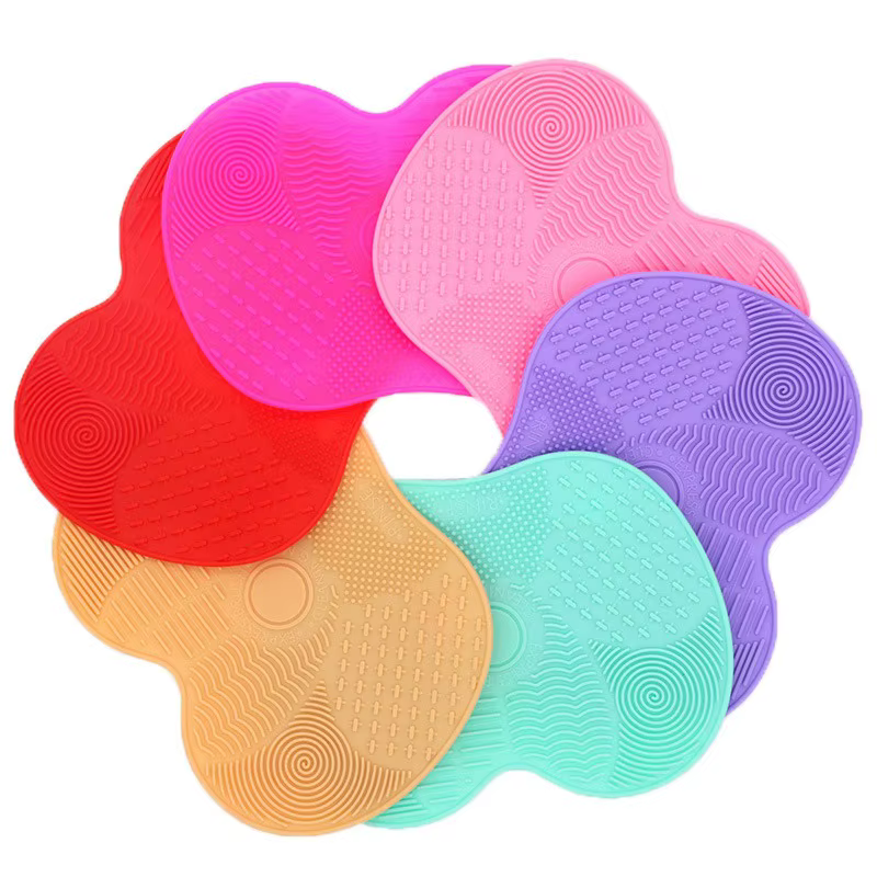 Nettoyant pour brosses colorées