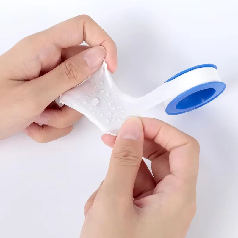 Ruban adhésif pour plombiers en PTFE
