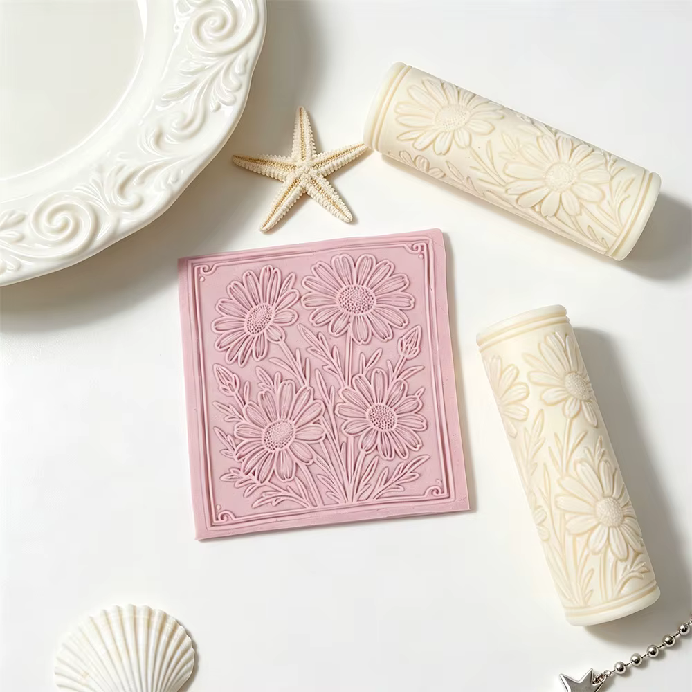 Rouleau à embosser motif marguerite