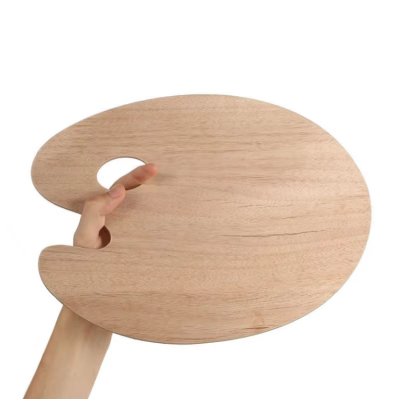 Ensemble de 13 pinceaux en bois