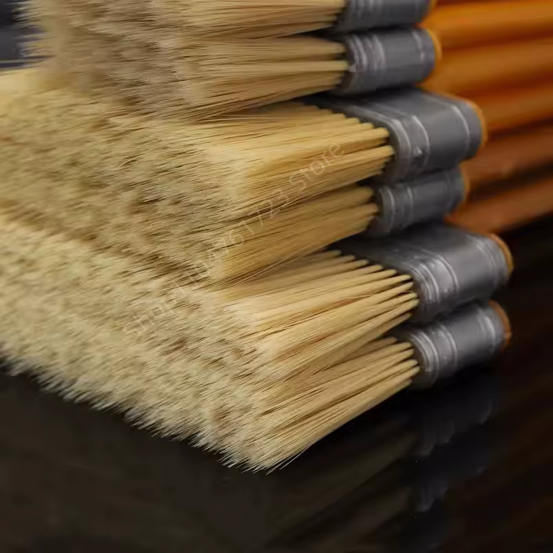 Brosse à peinture murale avec manche en plastique